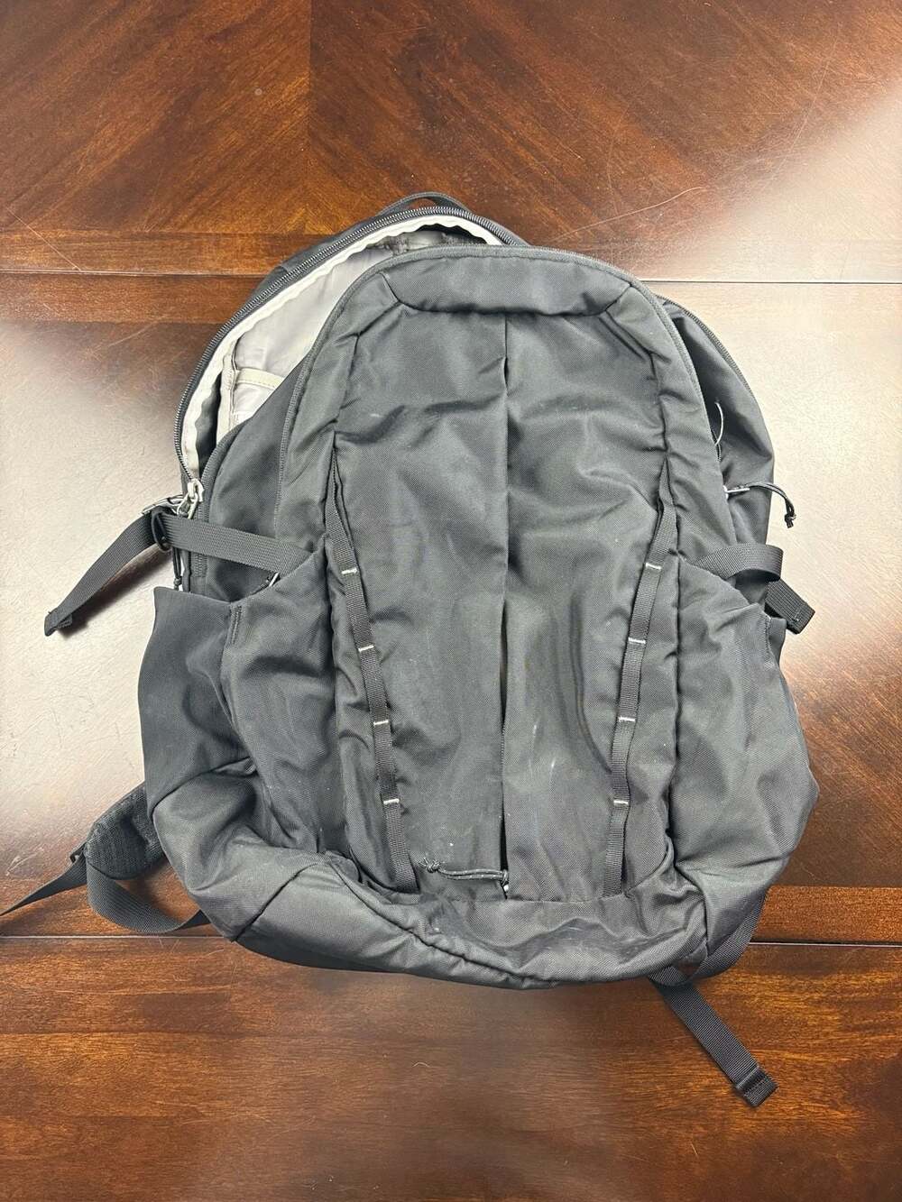 Patagonia Refugio Black Backpack Daypack Laptop Hiking Travel School Outdoor Bag
